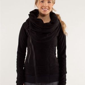 Lululemon off the mat jacket black size 8 Rare!